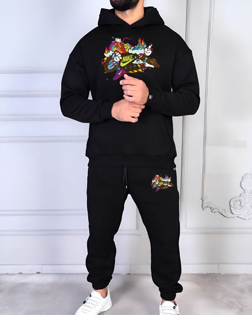 NIKE Men's Hoodie and Track Pants Set with Kangaroo Pocket & Zip Pockets for Winter Comfort