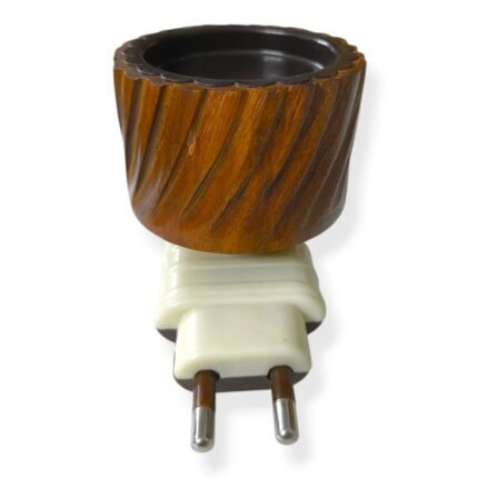 Wooden Kapoor Dani
