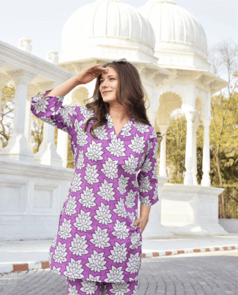 Kurta Pant Set for Women – Elegant V-Neck Design